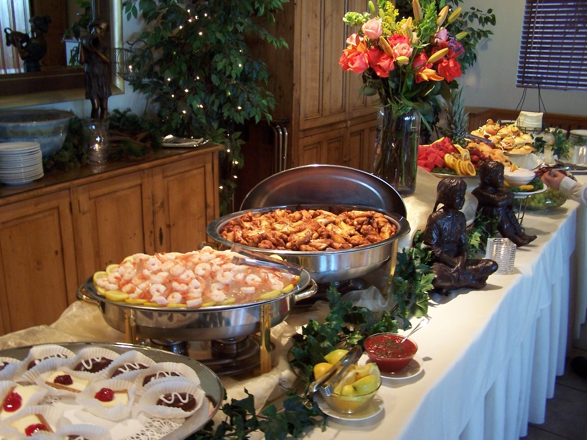 Buffet Table Decorating Ideas